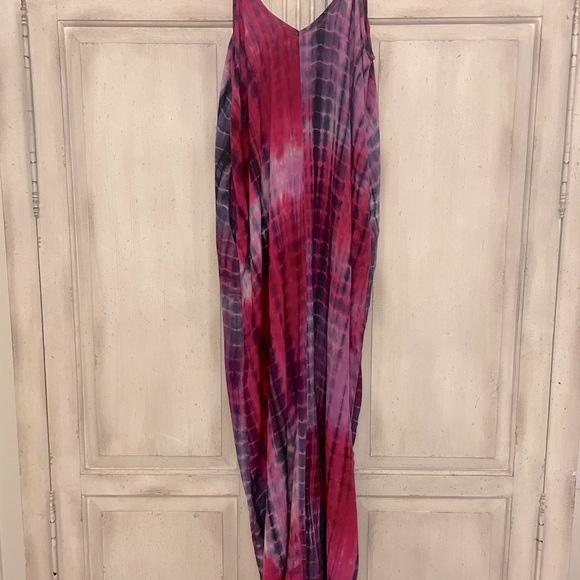 Love Stitch Tie Dye Maxi Dress - Picture 5 of 7